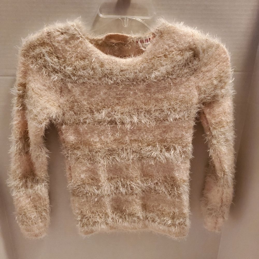Adorable girls fuzzy Pink Republic sweater size small 7/8